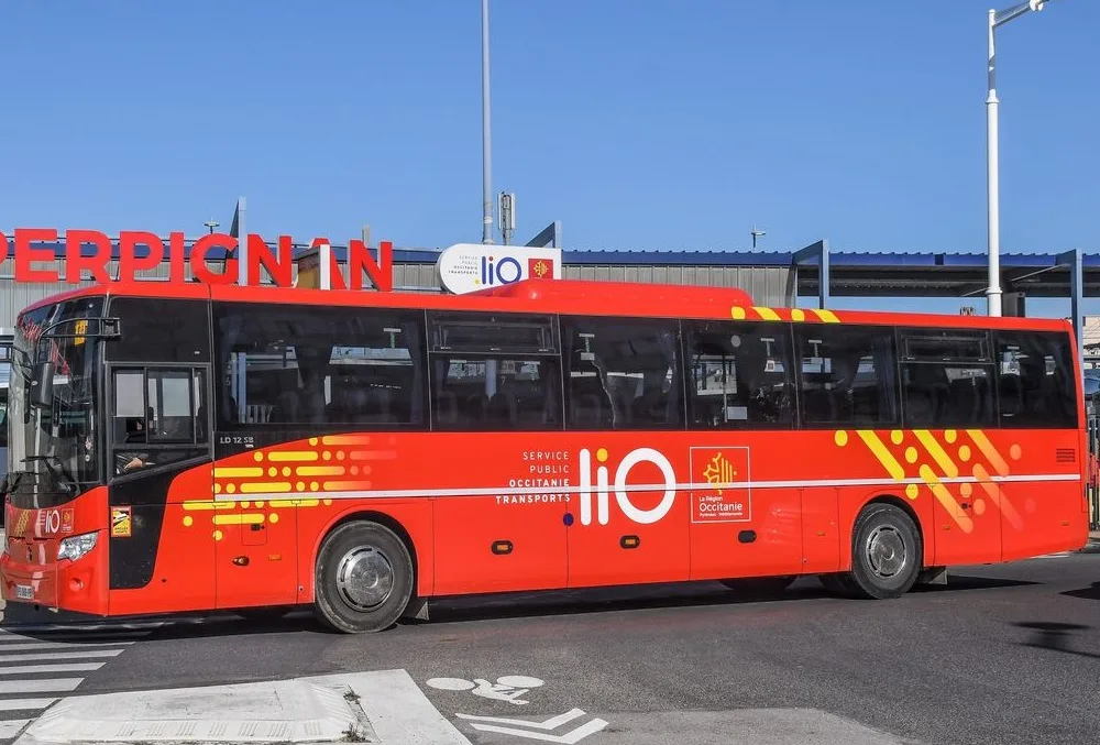 comment-venir-se-deplacer-en-bus-collioure