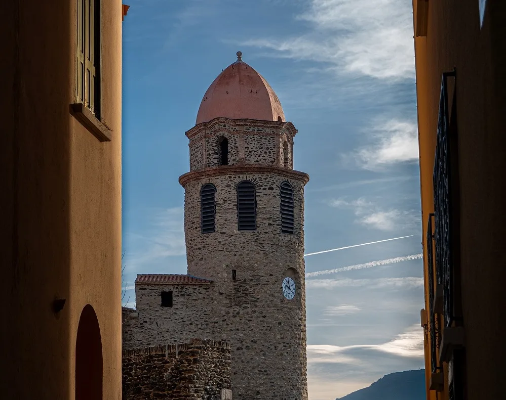 les-sites-a-ne-pas-manquer-eglise-notre-dame-des-anges-collioure- -