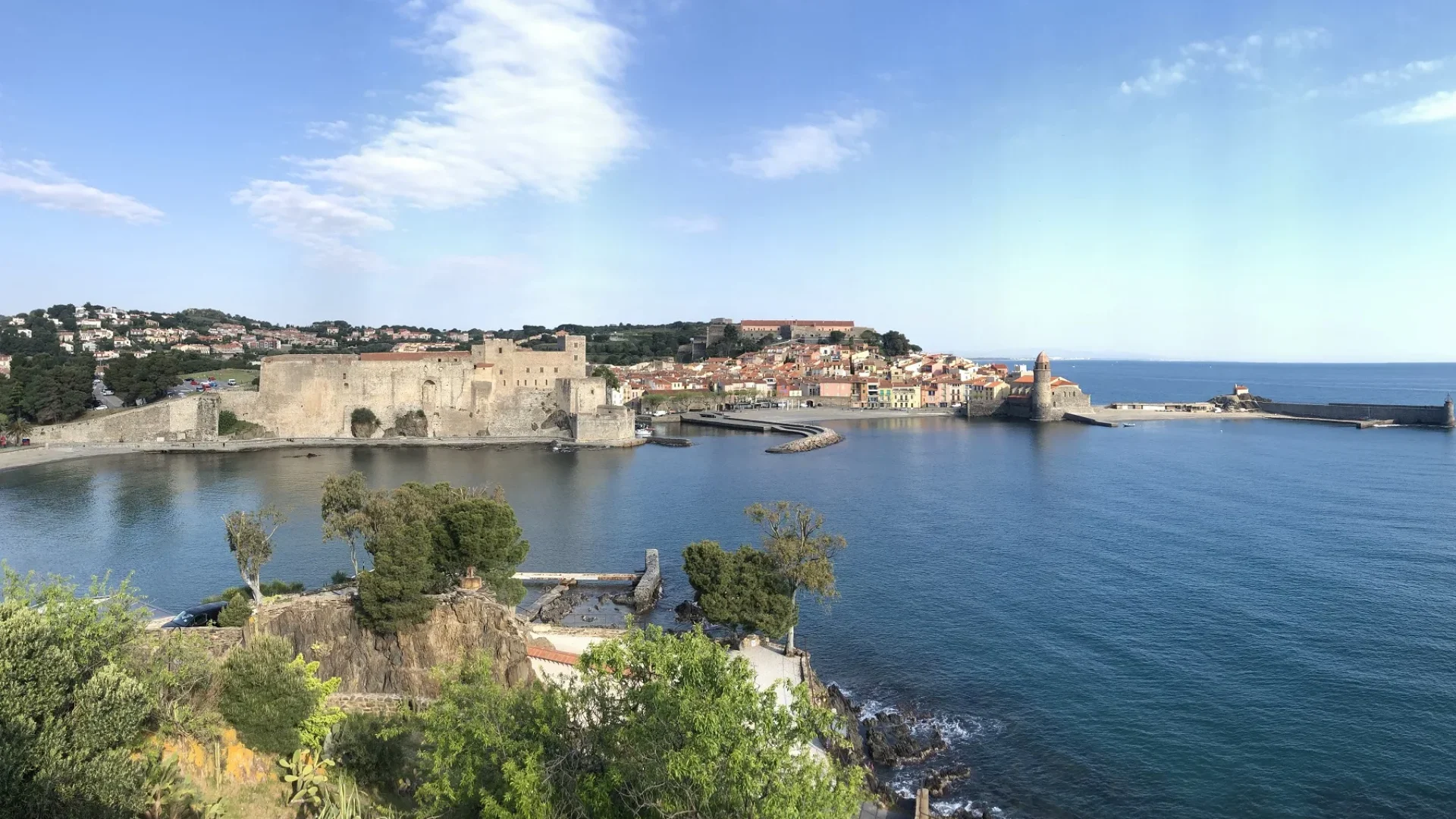 roadtrip-application-lecture-de-paysage-depuis-la-gloriette-collioure